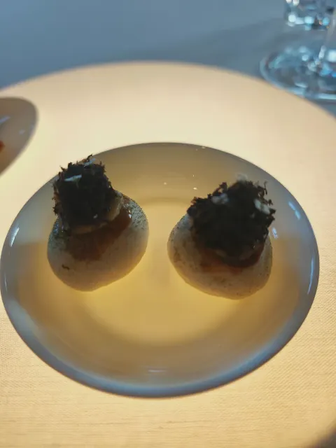 Gezellig dining at the very highest culinary level.