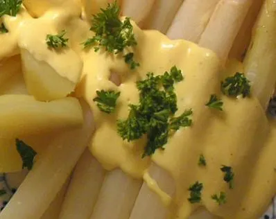 Sauce Hollandaise "The Easy Way"