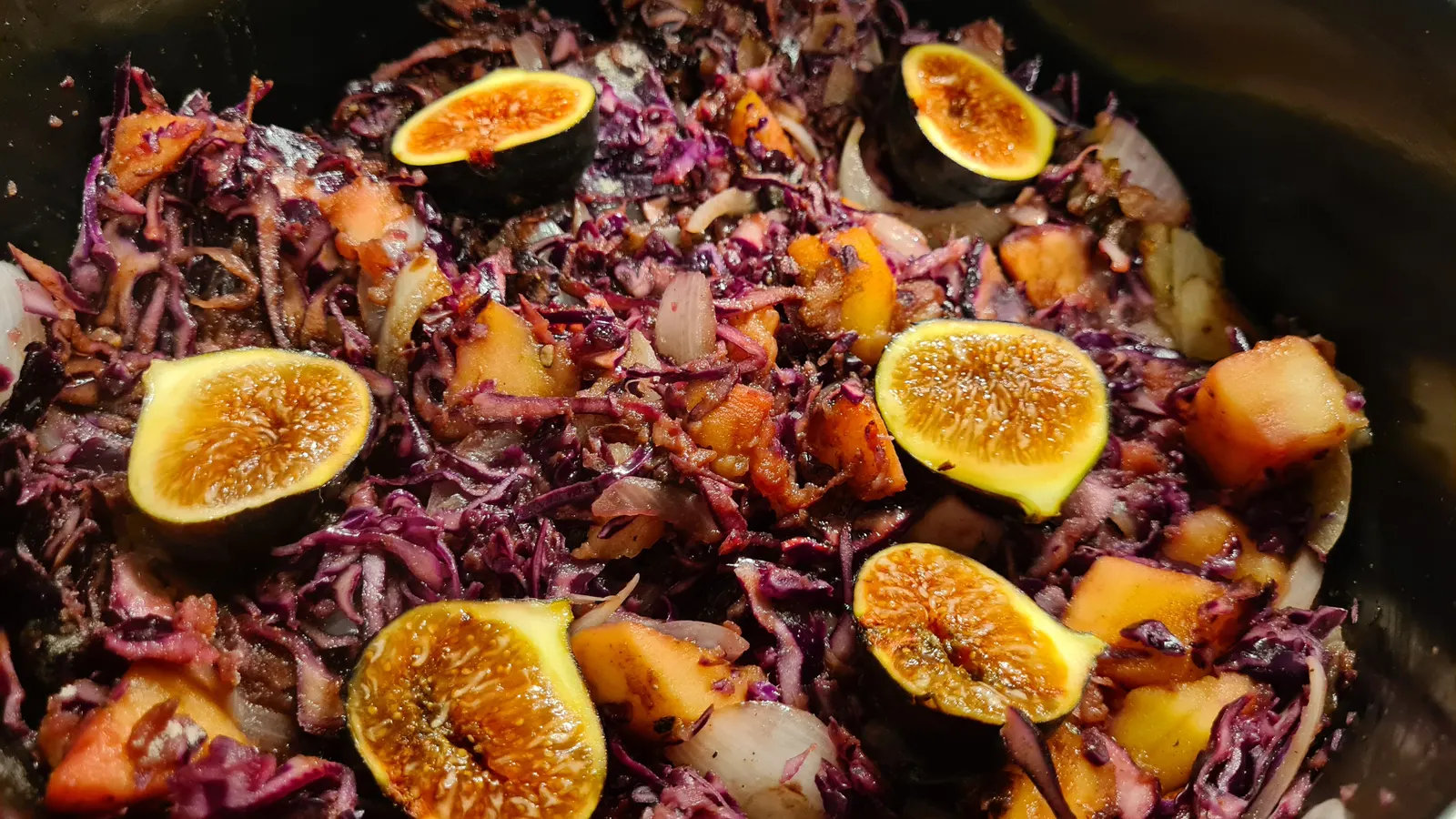 Red Cabbage - Provence meets the Carribean